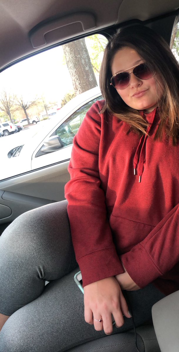 dillon_sexton's tweet photo. @Oliviaa_Dee Thank you for everything you do for me beautiful https://t.co/JFVwKlW9oR