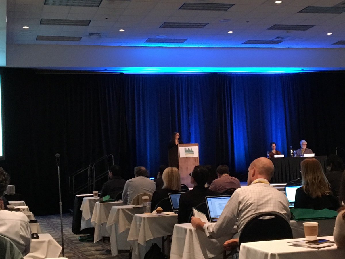 CMV2019's tweet photo. Zia Kabani UAB Peds ID/Neonatology fellow presenting at @CMV2019 @uabpeds @ChildrensAL #cmvawareness https://t.co/OXxq0zRkmr