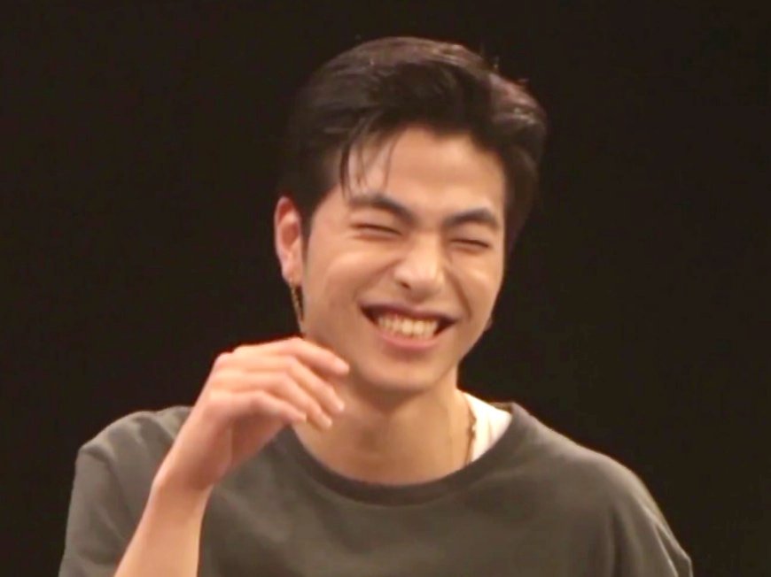 Yunhyeong to June : I want him to always laugh like that.Me too, Yunhyeong! Me too!  #JUNHOE  #JUNE  #iKON  #구준회  #준회  #아이콘  #ジュネ