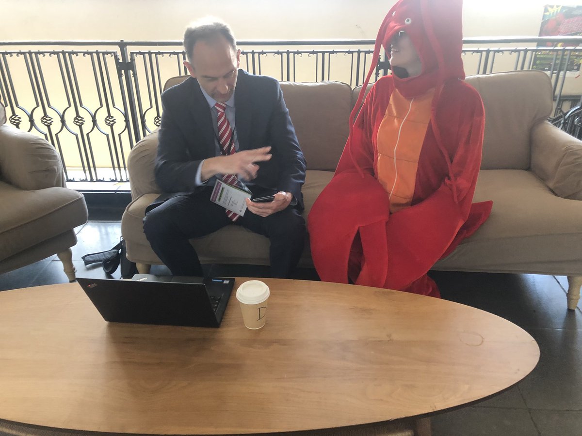 DENEFFeV's tweet photo. #eehack2019 lobbster is coming... https://t.co/bgqGbrrFHx