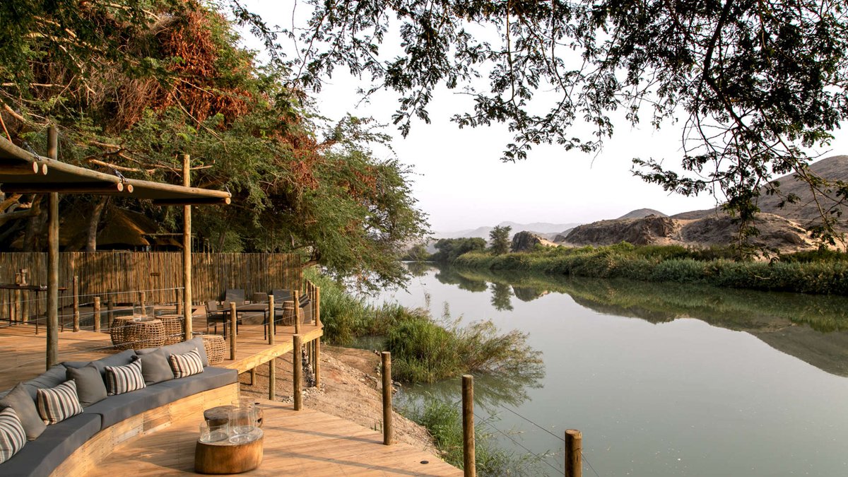 Tourism_Board's tweet photo. At Serra Cafema guests can truly disconnect, unwind and relax to the sound of rushing water, and explore one of the driest deserts in the world. ๐ณ๐ฆ๏ธ๐๏ธ๐ฆ
#sharemynamibia #thisisnamibia #namibia #wildeness๐๐๏ธ
๐ท by Wildeness Safaris https://t.co/y5tbsp5LEF