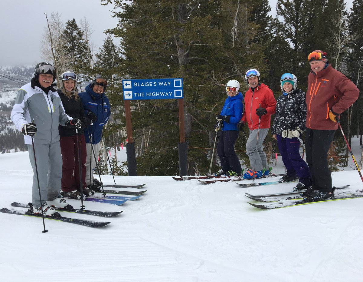NSAA_org's tweet image. A crew of ski industry luminaries celebrated Blaise Carrig’s trail sign at @PCski this past weekend. Congratulations on a wonderful career, Blaise, and thank you for your leadership. 🎉 #mountaininspired