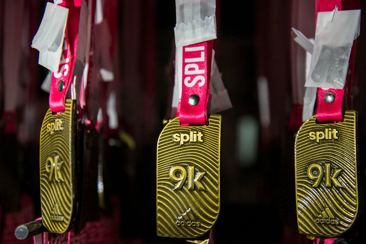 totalrunning's tweet photo. Ya rompiste la barrera del miedo y llegaste a la meta con los brazos arriba para celebrar.
Busca tu foto y etiqueta a los que conoces #adidasrunnersmexicocity
¡Ya tenemos álbum de fotos de #SPLIT9K! https://t.co/MZo3Ym4Pxp