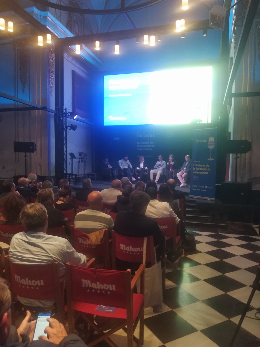 Belén Solaz (@bsolaz) on Twitter photo Comenzamos #miradasvalencia evento de la <a href="/fehvhosteleria/">Hostelería Valencia</a> hablando de cocina de territorio @Bego_LASALITA <a href="/hec_toret/">hèctor molina</a> <a href="/CamiVell/">CamiVell</a> Miquel Barrera Cristina Figueira #miradasvalencia Comenzamos #miradasvalencia evento de la <a href="/fehvhosteleria/">Hostelería Valencia</a> hablando de cocina de territorio @Bego_LASALITA <a href="/hec_toret/">hèctor molina</a> <a href="/CamiVell/">CamiVell</a> Miquel Barrera Cristina Figueira #miradasvalencia