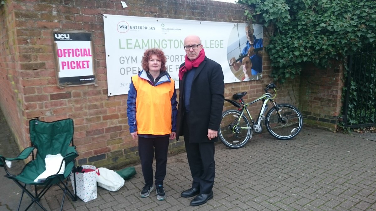 UCU (@ucu) on Twitter photo Thanks to <a href="/MattWestern_/">Matt Western MP 🌹 🇬🇧🇨🇦</a> MP for Warwick and Leamington who visited the picket lines at the Leamington Spa Campus of the Warwickshire College Group #FEFightsBack #FairPay <a href="/WarkscolUCU/">UCU WarksCollege</a> Thanks to <a href="/MattWestern_/">Matt Western MP 🌹 🇬🇧🇨🇦</a> MP for Warwick and Leamington who visited the picket lines at the Leamington Spa Campus of the Warwickshire College Group #FEFightsBack #FairPay <a href="/WarkscolUCU/">UCU WarksCollege</a>