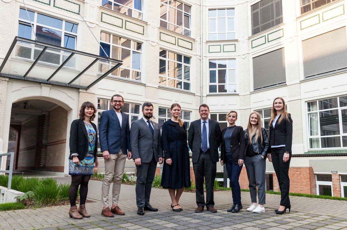 PellowCIEE's tweet image. Check out the accomplished #CIEEalumni who had the chance to engage with @BarackObama at the #ObamaTownHall in Berlin. From environmental advocacy to public infrastructure, they are all passionate about changing the world for the greater good. ciee.org/about/blog/cie…