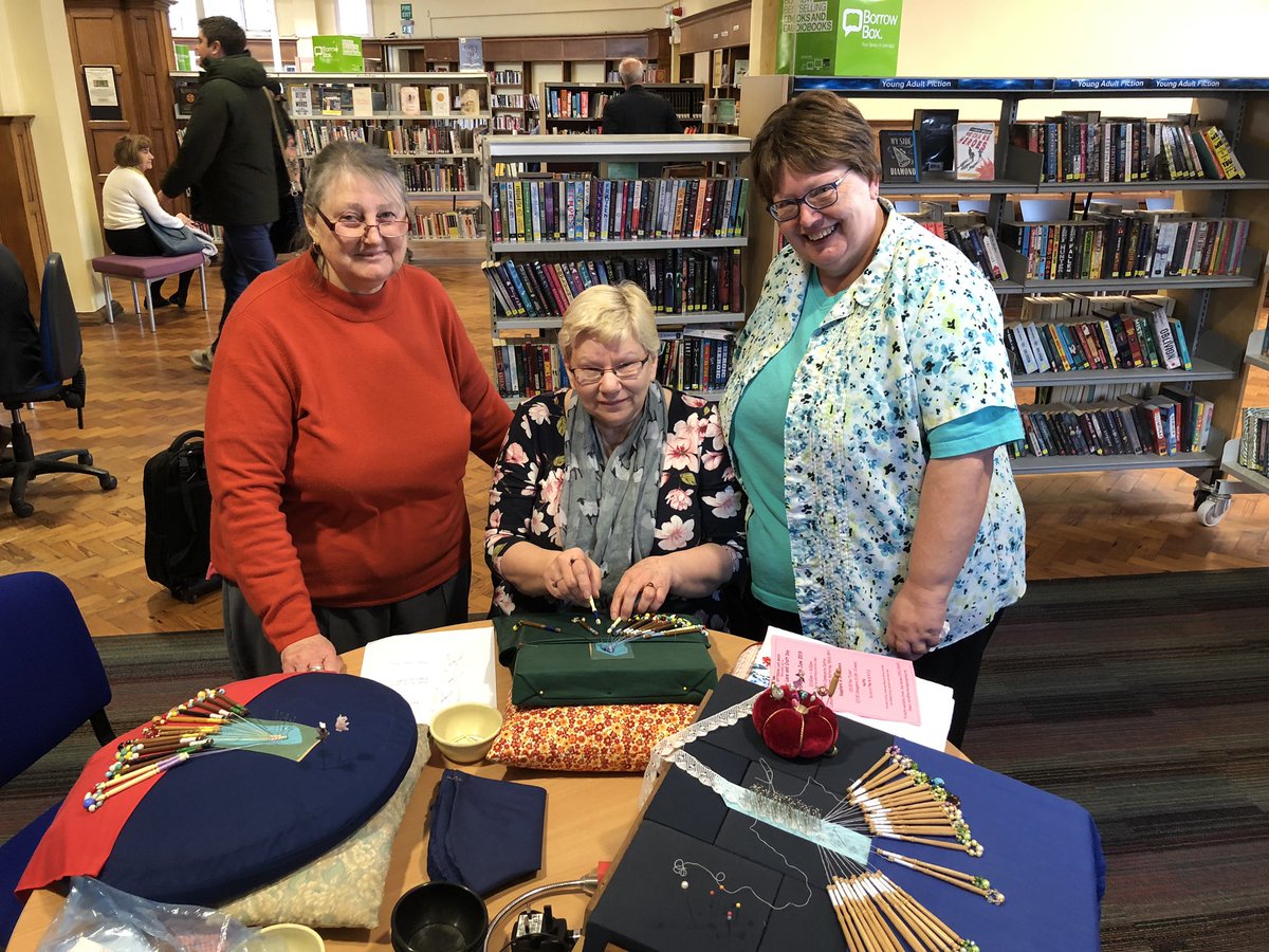 chris_davison1's tweet image. .. wonderful to welcome the Kettering Bobbin and Lace Group to #KetteringLibrary at the weekend .. to hear them talk about the positive impact it has had on their mental health was humbling .. @NHFTNHS @Library_Plus @ThisisKettering @NTelegraph @weaver_steph @MadelineWarwick👏👍