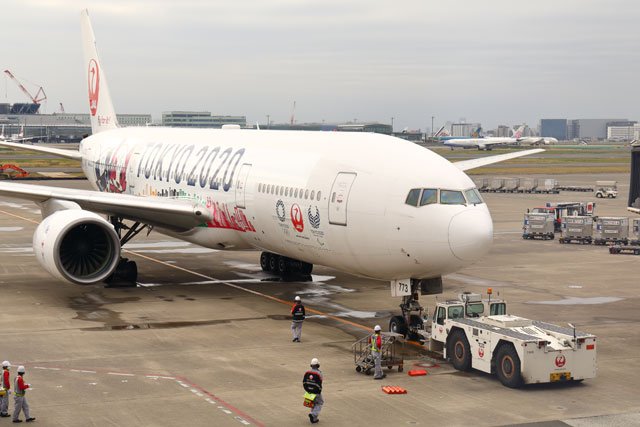 LIVERIES: JAL Japan Airlines unveils the first of three #Tokyo2020