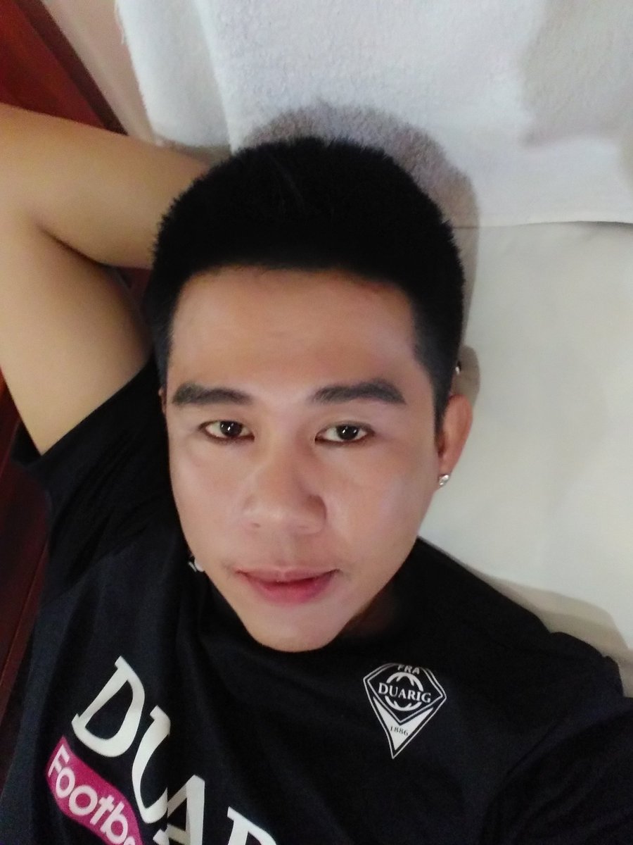 MenSoHot1's tweet photo. รอดบ้านแล้ว https://t.co/UFlA3oxPsm