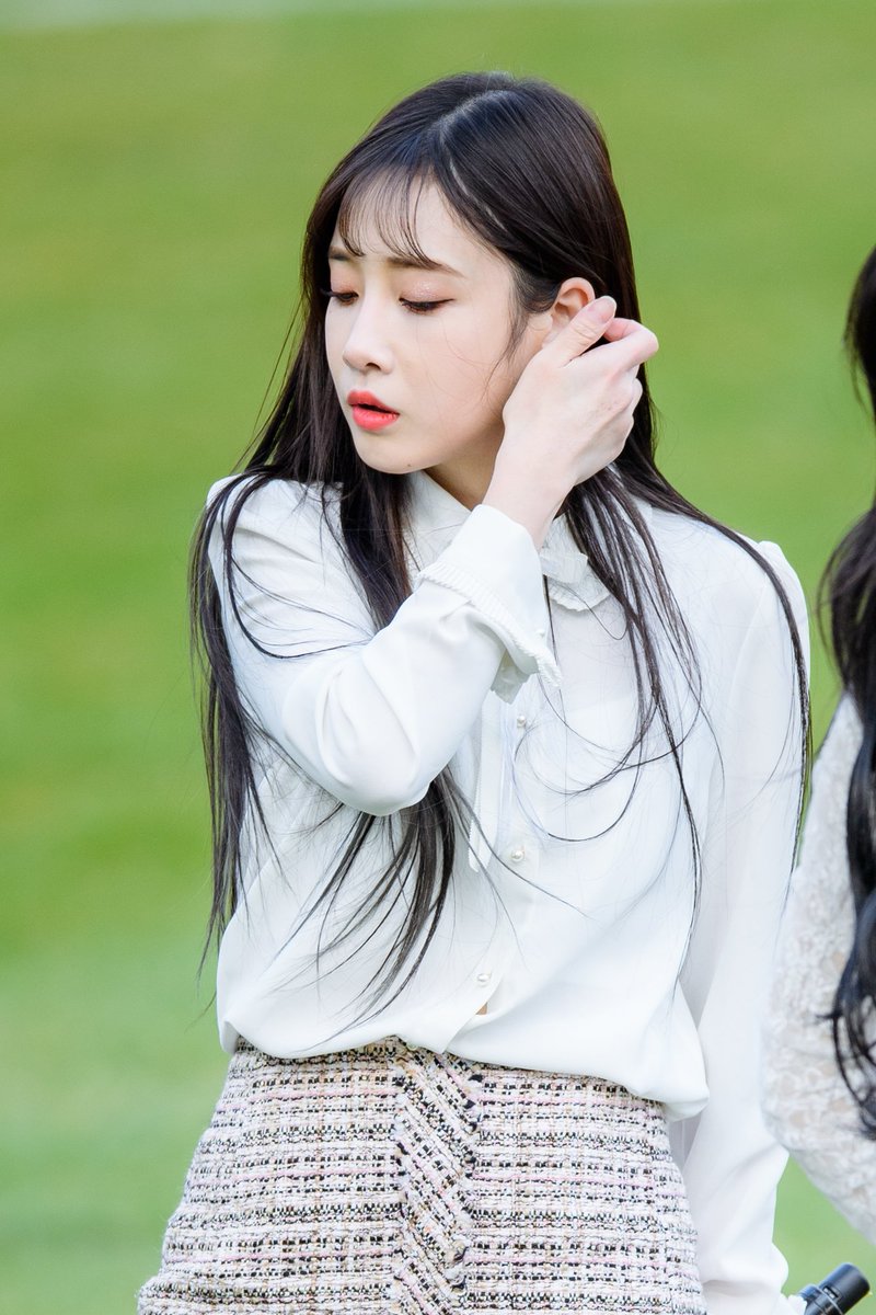 gallrof-Lovelyz tweet media