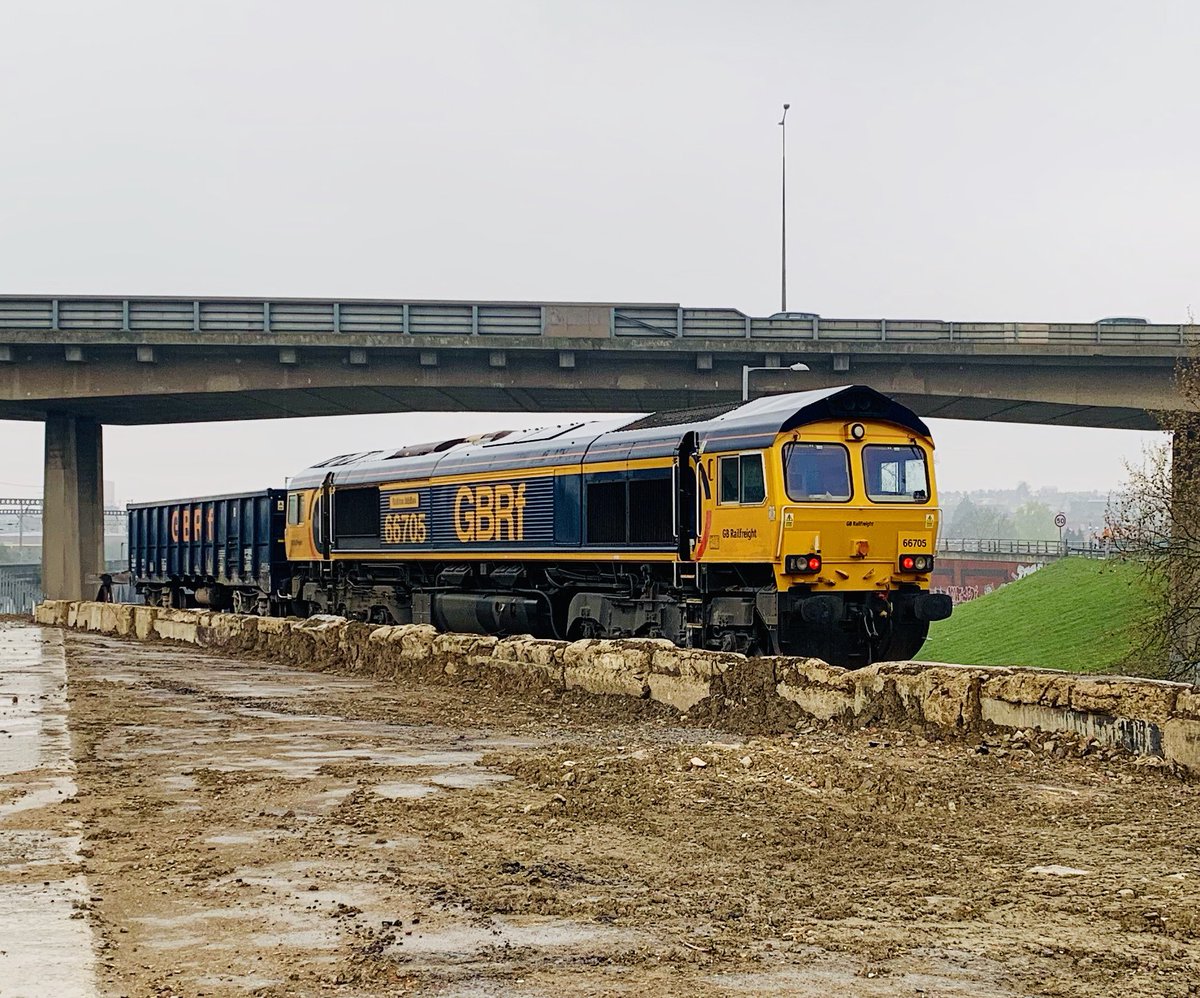 HiPa125's tweet image. #HST #Class700 #Class66 #Class717 #Class222 

08/04/19