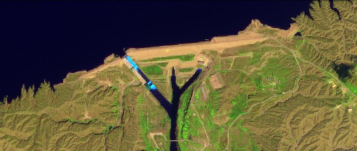 نافذةُ على الأخبارِِ tweet media