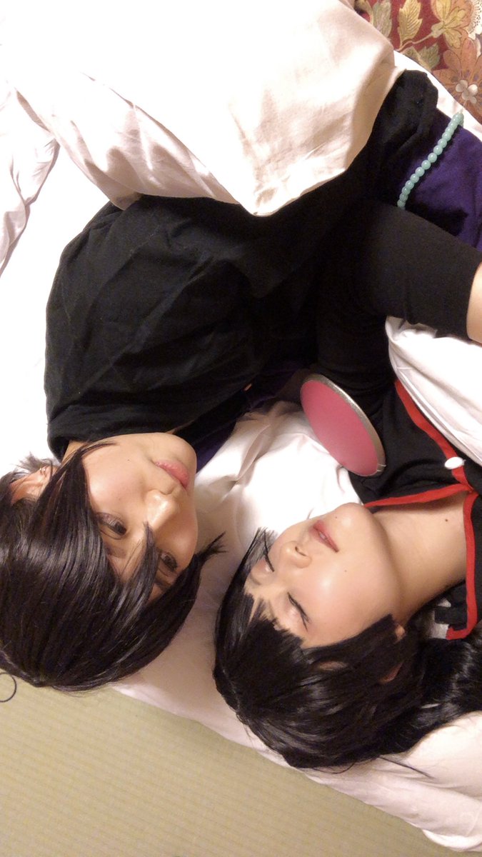 harukasuopescu's tweet photo. 弥勒さまを看病する珊瑚ちゃんお尻触られて、、、のおなじみの光景をパシャリ🥳🥳😍
週末に朔ちゃんと温泉旅行めっちゃ満喫しまくったぞ✨✨♥️🙌
弥勒さまがめちゃめちゃカッコよくて
ハワァワ🤤🤤🤤💕🙌!!!!.

いい感じにさすさす感出してくれた
弥勒さま@sa9ya_i https://t.co/C2sRvUvrZJ