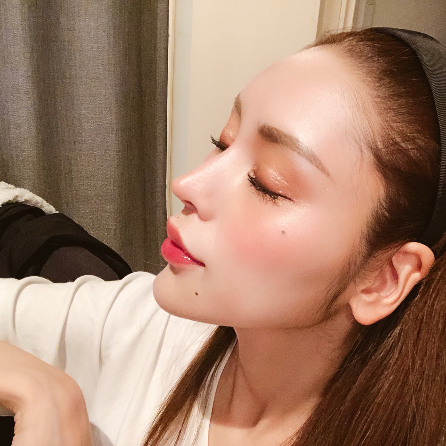 関あいか ノーファンデ生活2日目 ファンデーション辞めました 日焼け止め下地だけ T Co De4pgpmapm Twitter