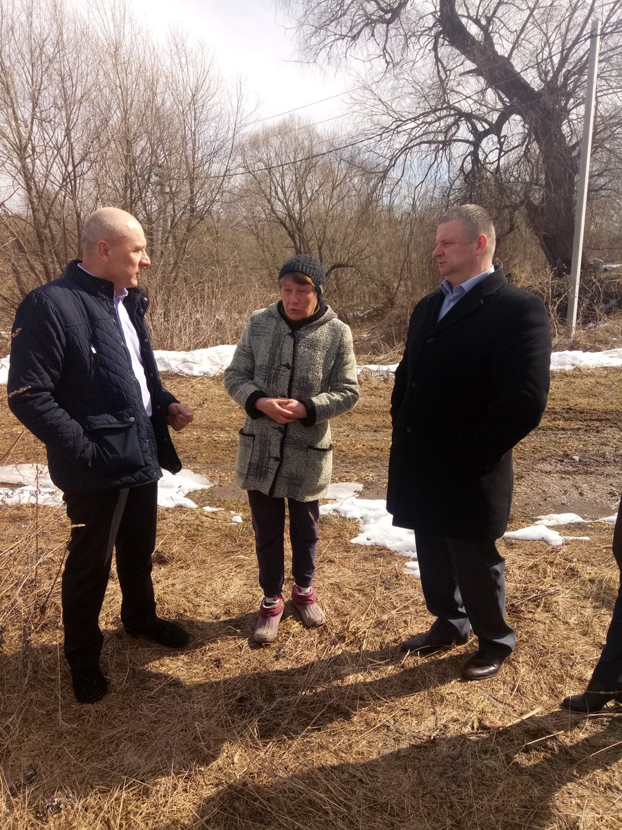 onf71's tweet photo. Жители дер.Павлово Алексинского района пожаловались на то, что местный пруд загрязняет завод 《Алексинское стекло》. Причина: несовершество инженерных сетей завода. Активисты ОНФ держат ситуацию на контроле. https://t.co/JXXXroFmlH