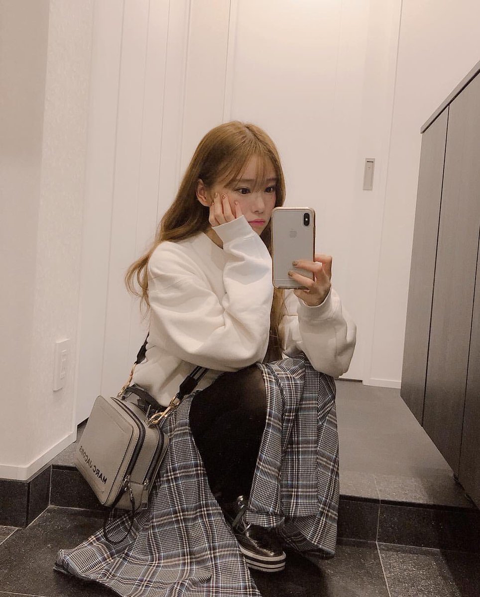 ちゃん Auf Twitter 何回もツイートしてるけど 重盛さと美お顔もだけど私服可愛すぎてついついコーディネート真似しちゃう 女受けも 男ウケもよさそうな服で最強 しかもリーズナブル