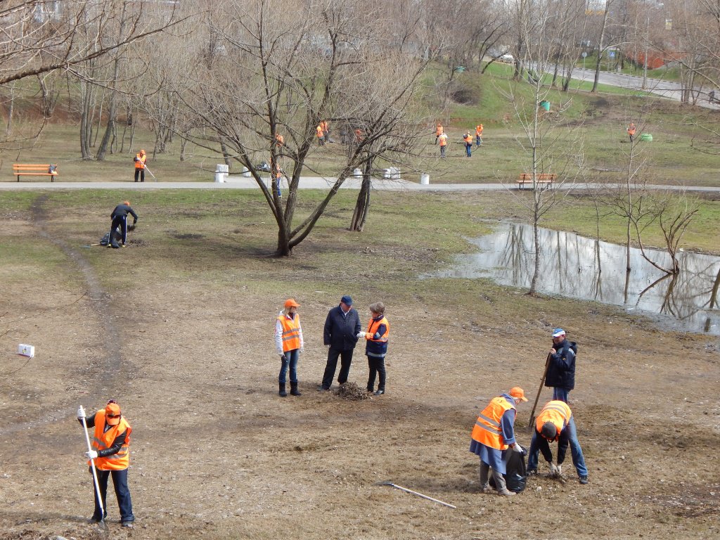 Итоги первой недели городского месячника подвели в «Жилищнике» Чертанова Центрального в пятницу, 5 апреля. 🍂👨‍🌾

Подробнее:vk.com/uprava_chc?w=w… 

#Район #ЧертановоЦентральное #Уборка #Подготовка #Весна #Чистота