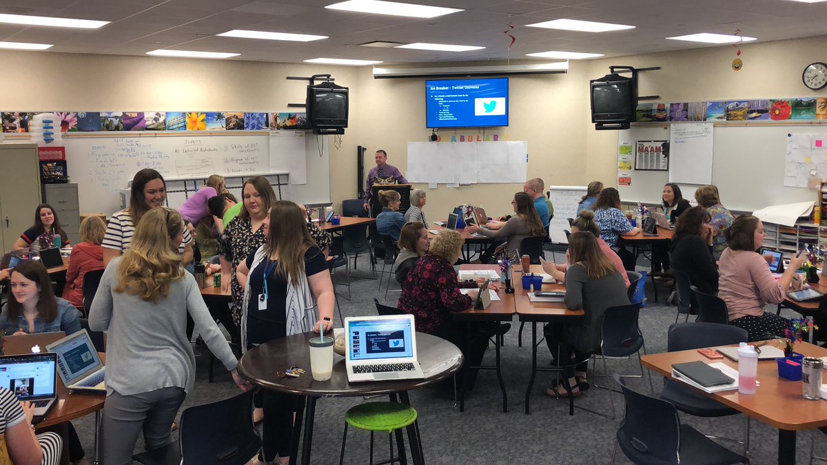 Morichey's tweet photo. What a great group to start your Monday with!  Thankful, greatful, blessed to work with these amazing teachers everyday.  #BlueAcademyPDMonday @ChrisGearlds @DELCBlue https://t.co/GWal2DJqGk