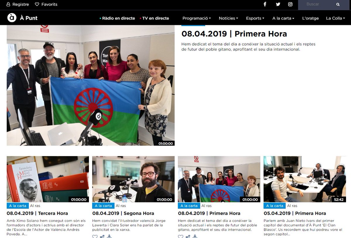 AlrasAPunt's tweet photo. ▶️📻 Teniu el programa de hui al web d'@apunt_media. Hem escoltat:

👥 #AlRasPobleGitano amb @romiasociacion i @gitanos_org.

✏ @Lawerta.

📲 #ComunicatS amb @clara_soler; @fatimamartinez i @mariapuchalt.

🎭 #AlRasIAraQuè amb @EscueladelActor.

👉🏻 https://t.co/PL3ow0sASI https://t.co/nNifJYME2Y