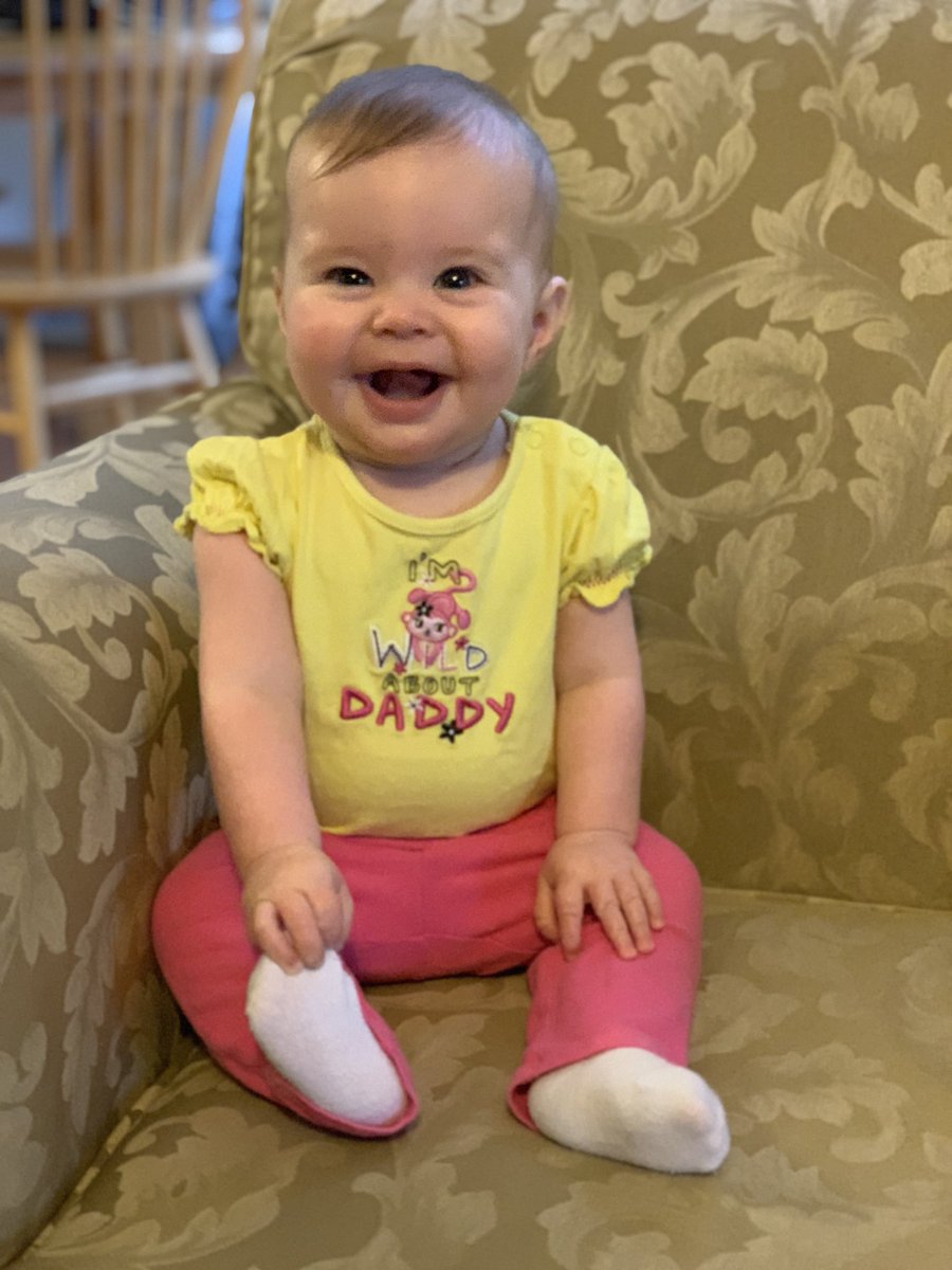 ransvoice's tweet photo. Winnie hopes you have a great Monday. Kick off the week with a smile on your face! #WinterIsHere #Wintham https://t.co/QeMBpN9MpJ