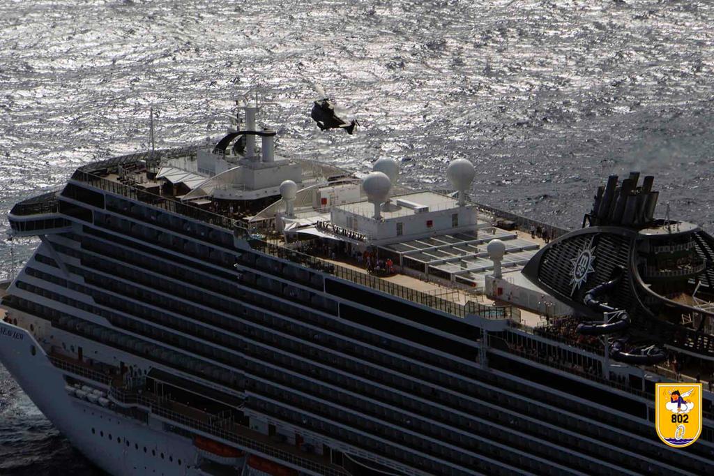 EjercitoAire's tweet photo. El Centro Coordinador de Rescate #RCC a petición de @salvamentogob envía dos #SúperPuma @AirbusHeli y un #CN235 #VIGMA #SAR #Ala46 para rescate de embarazada desde el crucero MSC Seaview que navega a 500 km de #Canarias y de enferma a bordo del buque World Odissey a 600km https://t.co/f2ccvKYdbE