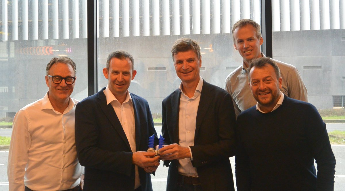 Persbericht: Koning &amp; Hartman sluit partnership met @SoftRoboticsInc bit.ly/2G8kD9m