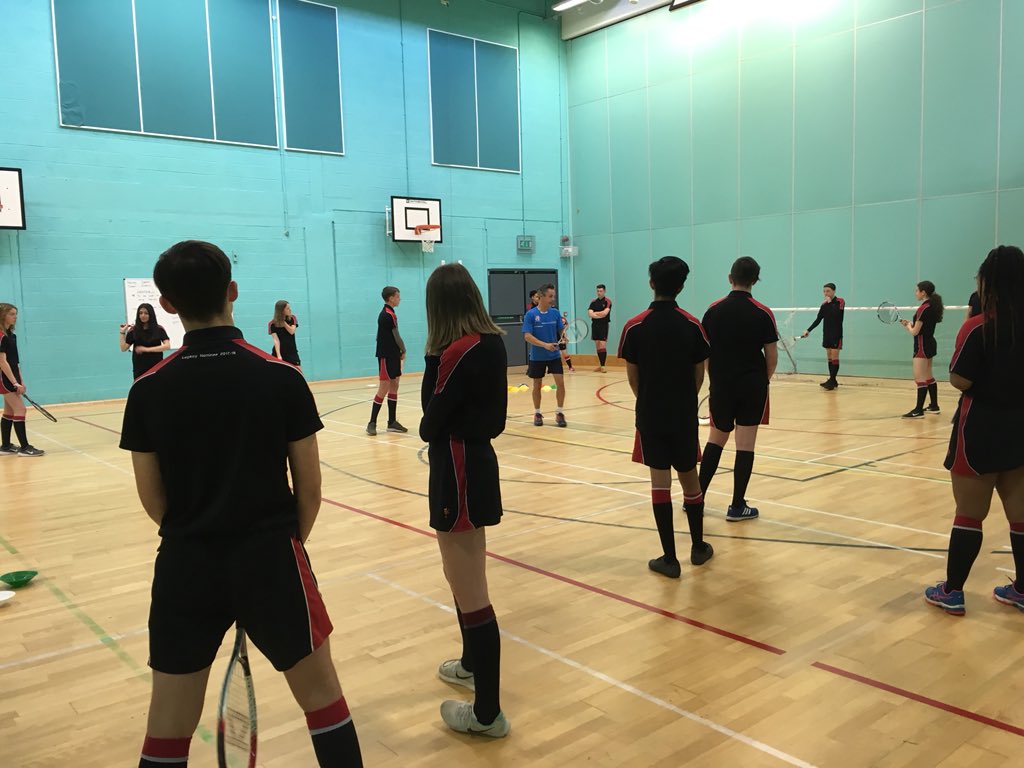 HswvPe's tweet photo. Having some fantastic coaching by @nwtennis6060 to 33 year 9 students for their tennis leaders course. Keep up the hard work year 9! @HswvPe @Highfields_sch #WeAreHFS https://t.co/Ngs9mRBlAS