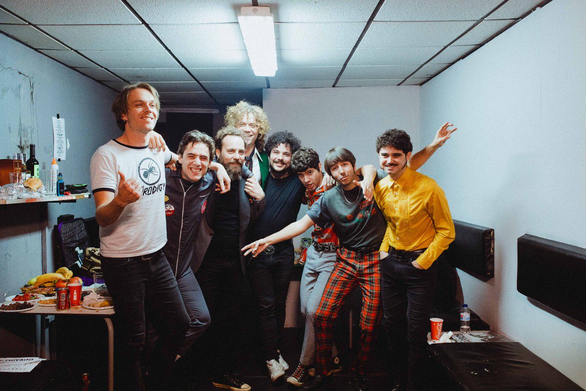 Aún estamos flipando con lo del sábado. 
Solo agradecer enormemente a nuestros hermanos @loszigarros por el cariño y la amistad ❤
Os queremos Ovidi, Álvaro, Nacho y Adri.

INC.

📸: <a href="/GarayGreen/">GarayGreen</a>