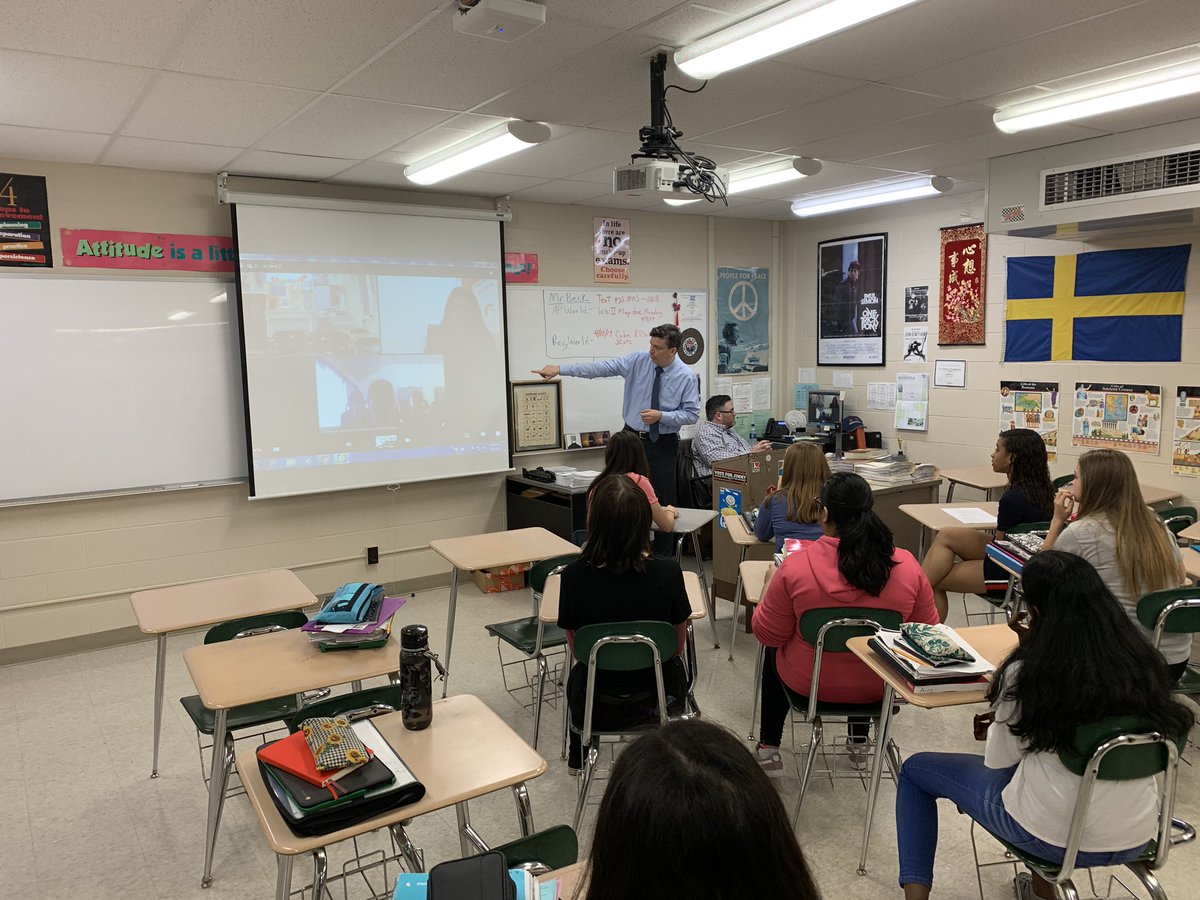 WildcatMHS's tweet photo. Our World History students are currently having a conversation with students from all around the world (Jordan, India, and NY) on the topic of festivals #GlobalConnections #WildcatPride #MyChoiceMayfield https://t.co/g0OVqijJnz