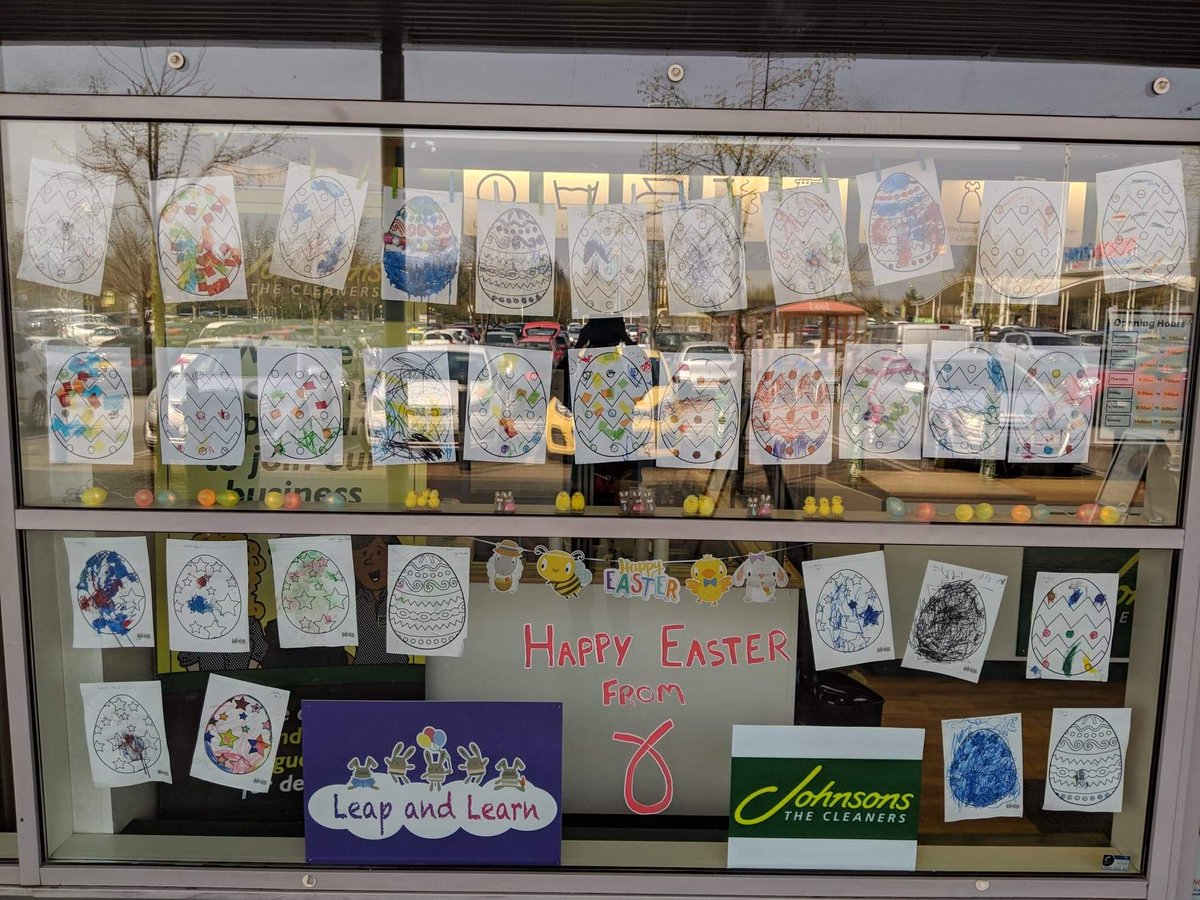 runningtrina80's tweet photo. Getting the pre-schoolers involved in decorating Bar Hill Johnson Easter window ๐๐ ๐ฅ๐ค๐ฃ๐๐ฐ๐ฅ#leapandlearn @BNatzyl @gjwry @Kezzad7 @NickoRobo46 @johnsoncleaners @MOJODryCleaners @TimpsonNews @JamesTCobbler #easterholidays #barhill #johnsondrycleaners https://t.co/BVkKBJrFdu