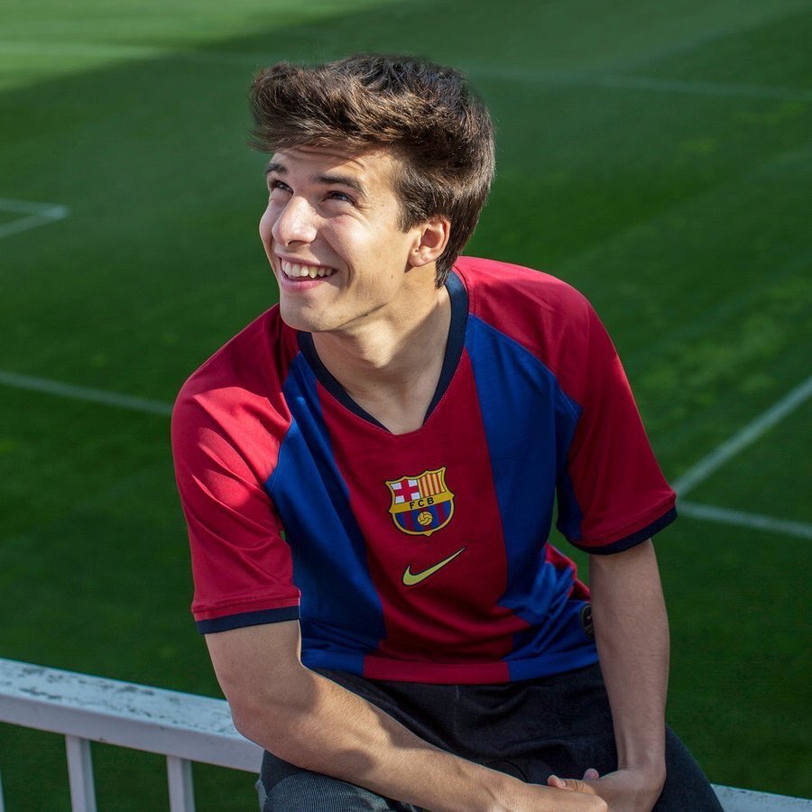 SCOUTED on X: Riqui Puig modelling a limited edition replica Barcelona  shirt from the 1998-1999 season. Riqui is younger than the shirt.   / X