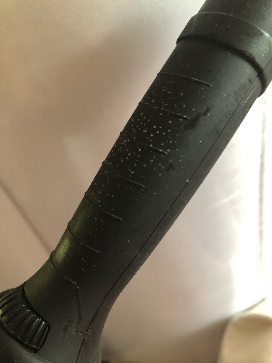 HevKR's tweet photo. @BaBylissUK only used this curling wand a couple of times and the handle is so sticky it can’t be used anymore. Also has marks on it like mould. It’s been stored in a drawer and so shouldn’t have happened https://t.co/ES5tHKUNUv