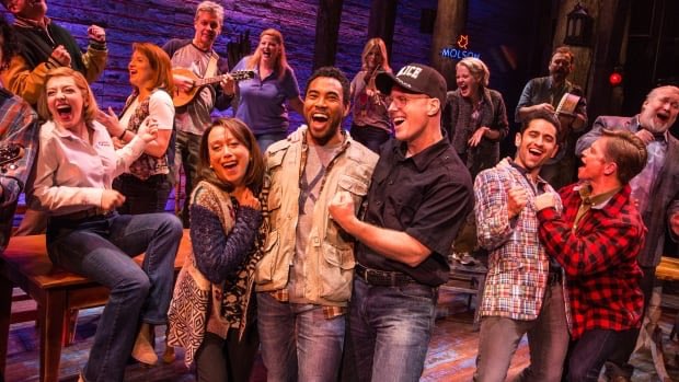 TheBrand_K's tweet photo. Canadian Broadway hit Come From Away wins best new musical in U.K.
https://t.co/lXLDwSBUl6 https://t.co/KFf54umZAs