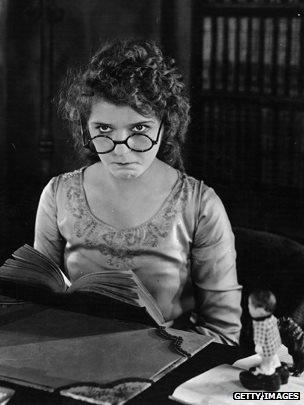 Reading is super hot with Mary!

Happy birthday again, sweet

@noir_or_never @chlebnikov012 @_IrAdler @OperaPhantom25 @esteban_phil @secretcinema1 @underthefan113 #bornonthisday @Barry_Cinematic #MaryPickford