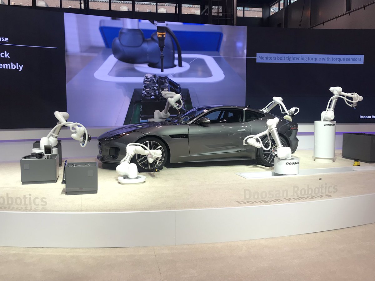 AutomateShow's tweet image. Make your way to the back of North Hall to see #DoosanRobotics in booth 6573. #AutomateShow