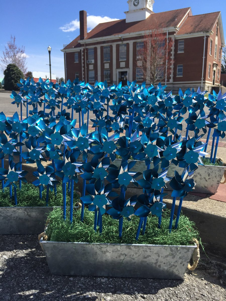RutherfordCac's tweet photo. Child abuse prevention month all April long! https://t.co/XNsFwyfLIe