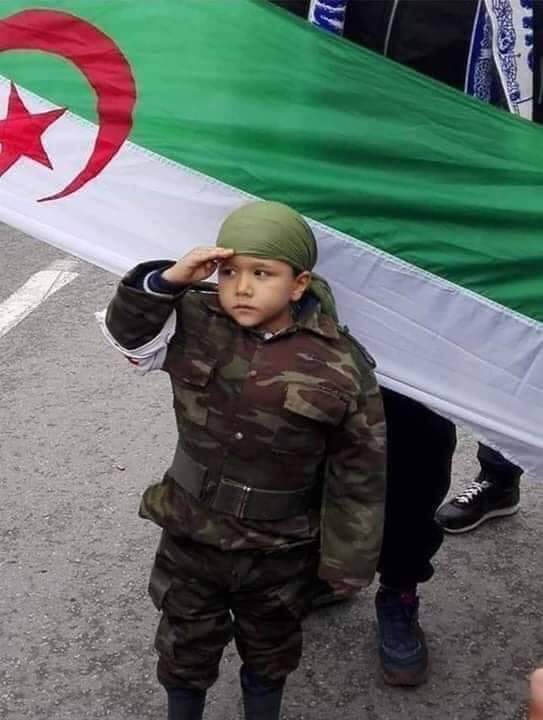 SamirbenMessao3's tweet photo. #نعيدها على مسامعك يا فرنسا، وياخونة الداخل....
*** لا لحكم عملاء فرنسا، ولاوصاية لفرنسا على الجزائر ***
كلمة " لا : NON " كلمة تخص الرجال، وكانت تكلفتها غالية في كثير من الأحيان، ففرنسا كانت تحارب كل من يقول كلمة " لا : NON " و تساعد و تقوي مجموعة " نعم : OUI " https://t.co/k2to6HFabG