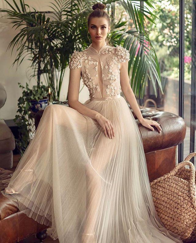 BrideMinded's tweet image. #couture_fashionblog @couture_fashionblog #sheerelegance #purestyle #matanshaked #romantic #hautecouture #lovinghautecouture #fashionstyle #glamour #couture #moda #instafashion #fabulous @couture_fashionblog bit.ly/2WUdorc