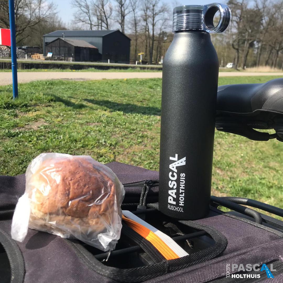 PascalHolthuis's tweet photo. Rijschool Pascal Holthuis ook tijdens andere activiteiten goed zichtbaar in het land! #Rijschool #PascalHolthuis https://t.co/kbzBfFwLQQ