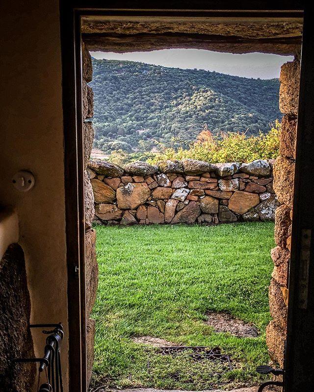 UShouldGoHere's tweet photo. Here’s another from my “France From a Window” series, this one is special for what you can’t see.

You see, you’re looking out at Heaven on Earth, Domaine de Murtoli.  This is one of a couple dozen ancient 17th Century shepherd’s houses sprinkled over a … https://t.co/bak1LVg1eO https://t.co/XlmAoW8BOZ