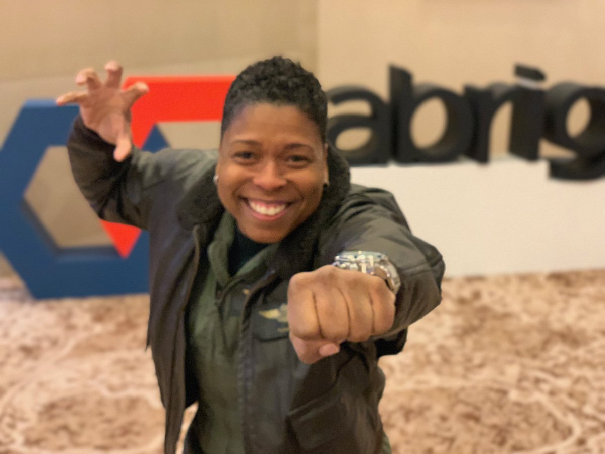weareabrigo's tweet photo. We’re ready to make BIG things happen with @VerniceArmour this morning! #BUG19 https://t.co/daRy9Bkpz6