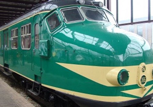 Het is Nationale Museumweek! Ontdek ons pronkstuk de Hondekop (Mat '54) en doe mee met de Treinsafari! #OnsEchteGoud <a href="/MuseumweekNL/">Museum.nl</a> 
Lees verder: nationalemuseumweek.nl/musea/spoorweg…