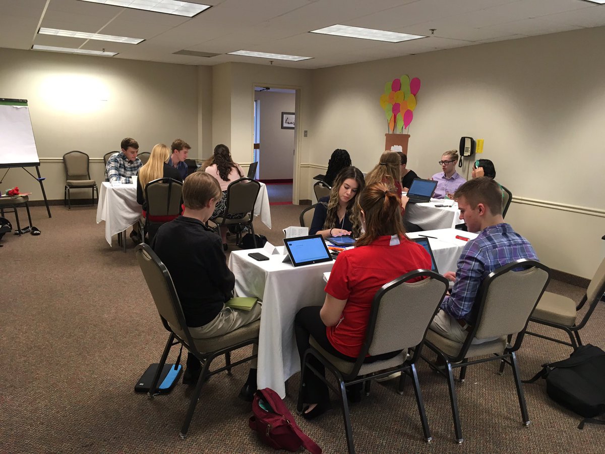 glwjen's tweet photo. Seeing diverse experiences and perspectives from across the country brought together through discussion and collaborative technology is so inspiring. #NE4H #TrueLeaders #InspireKidsToDo https://t.co/Yh502I1bQI