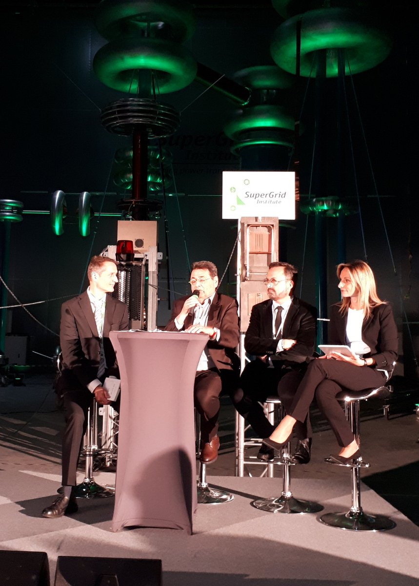Pulsalys's tweet photo. 👏Très belle inauguration de notre partenaire @SuperGridInst, bravo 👏Institut pour la Transition énergétique #ITE #InaugurationSGI #PIA Quand l'expertise industrielle et la recherche publique construisent le monde de demain @UniversiteLyon @grandlyon @auvergnerhalpes https://t.co/R0PtcBBwjy