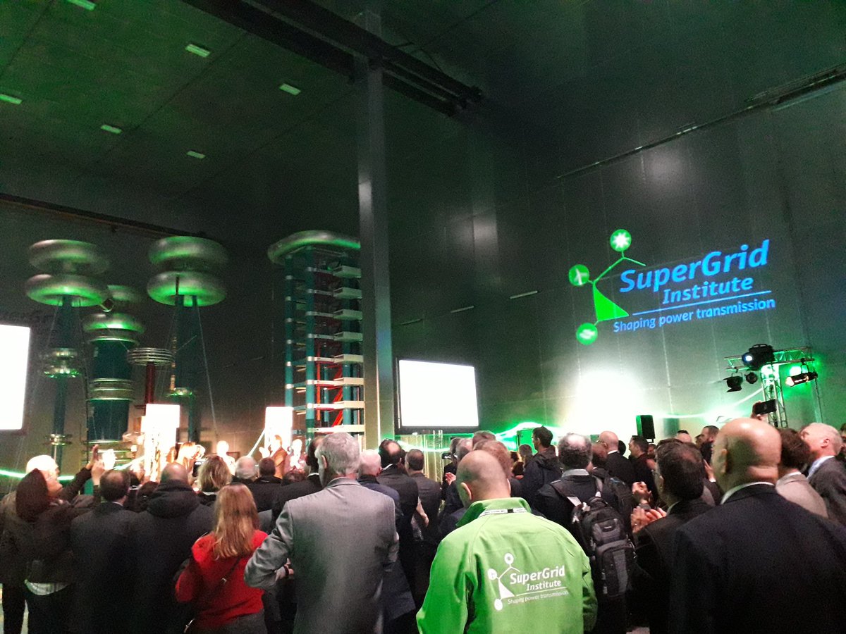 Pulsalys's tweet photo. 👏Très belle inauguration de notre partenaire @SuperGridInst, bravo 👏Institut pour la Transition énergétique #ITE #InaugurationSGI #PIA Quand l'expertise industrielle et la recherche publique construisent le monde de demain @UniversiteLyon @grandlyon @auvergnerhalpes https://t.co/R0PtcBBwjy