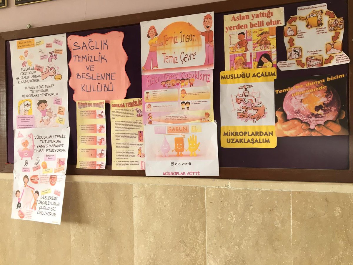 BukdereO's tweet photo. Temiz bir harran için el ele projesi için Sağlık ve temizlik kulübü olarak pano süslemesi yapıldı. @MemHarran @smailKa32438473 @kenndmroglu01 @HarranKaymakam https://t.co/mwa0ToP9CX