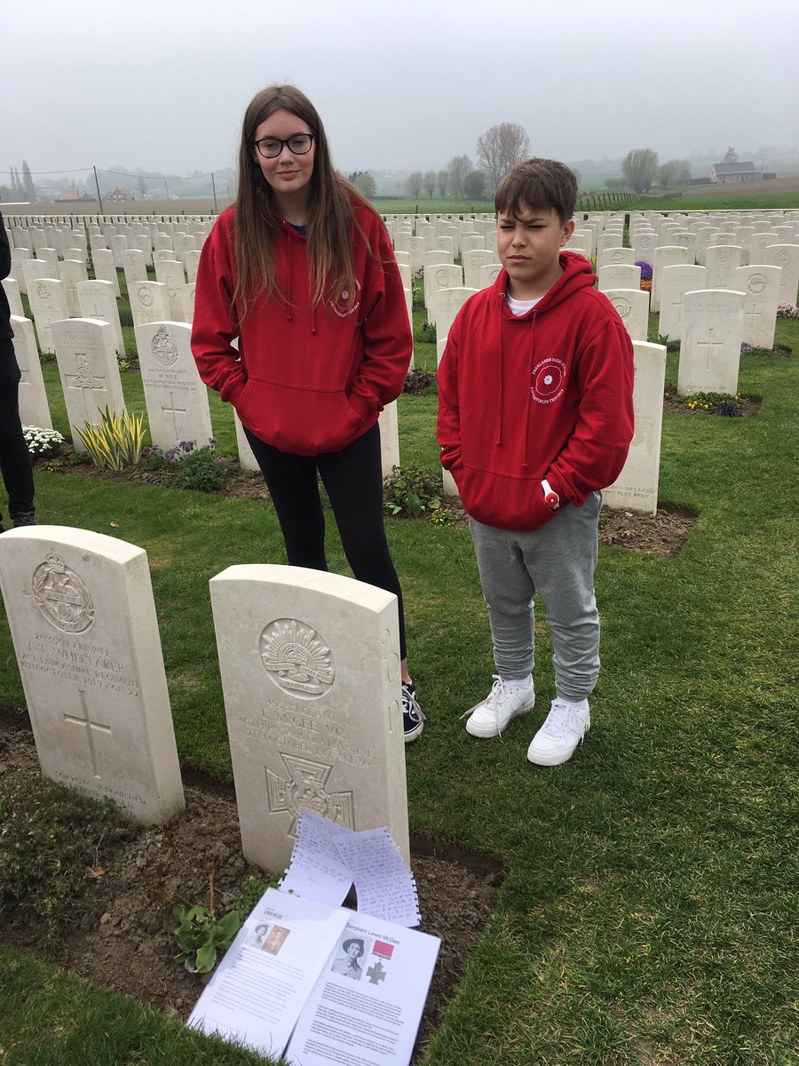 PHSHistory1's tweet photo. Great VC’s at Tyne Cot #PHSBattlefields2019 https://t.co/ps74O3Izog