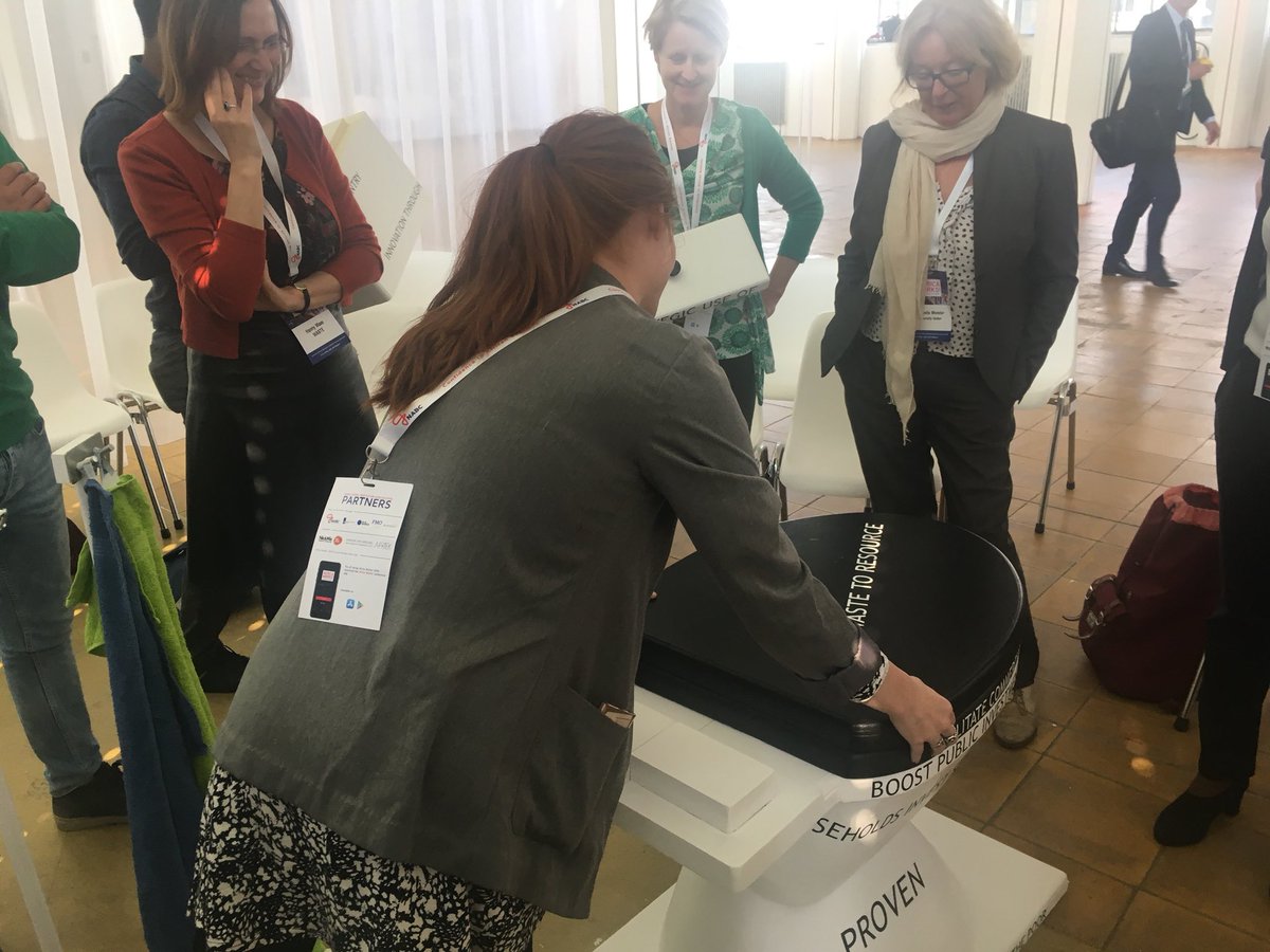 What a great session! We are building the toilet with all participants at the same time and great ideas are launched! @AfricaWorks2019 @WASTEadvisers <a href="/Amref_NL/">Amref Flying Doctors</a>