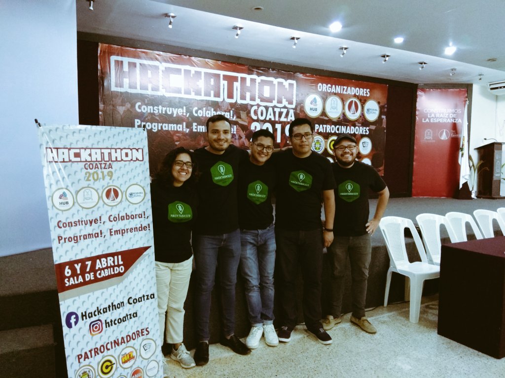 rafaecheve's tweet photo. Gran honor estar acompañando al primer #HackCoatza un gran compromiso de sector público de impulsar al talento y potenciar las ideas en proyectos reales.
Sin duda escucharán más sobre el #EcosistemaEmprendedor en Coatzacoalcos. #enhorabuena por nuestro Sureste. https://t.co/YYWU0uwChR