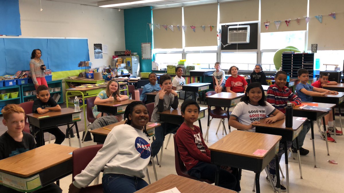 ClaraBartonElem's tweet photo. Shout out to the 4th grade March Eagle Runner winners...Ms. Nop’s class led the pack on the track! #Speed #Determination #CBERR https://t.co/rlTsJj70AM